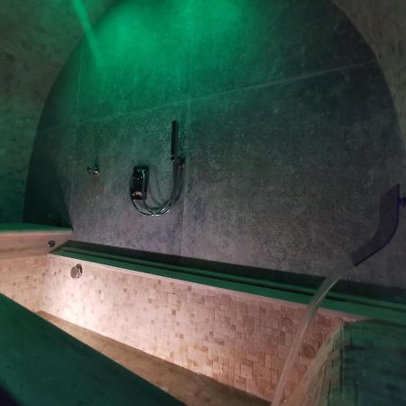 タラント Dioniso Bed & Wellness Bed & Breakfast エクステリア 写真