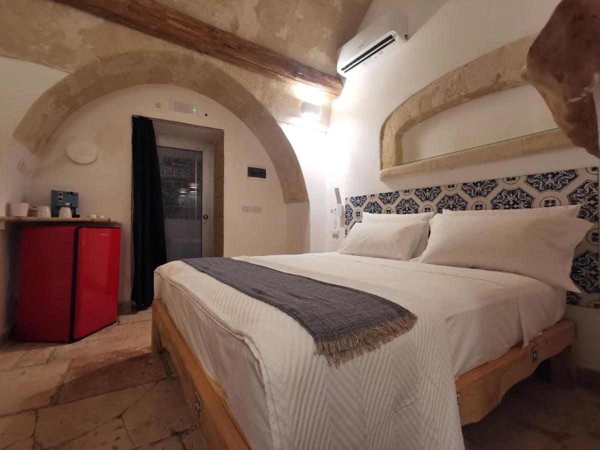 タラント Dioniso Bed & Wellness Bed & Breakfast エクステリア 写真