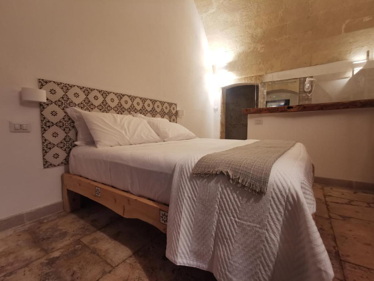 タラント Dioniso Bed & Wellness Bed & Breakfast エクステリア 写真